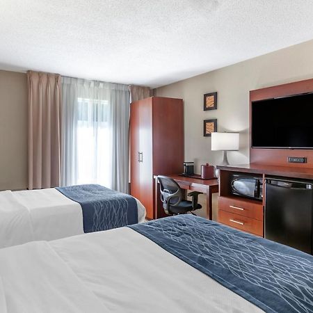 Comfort Inn Airport West Mississauga Extérieur photo