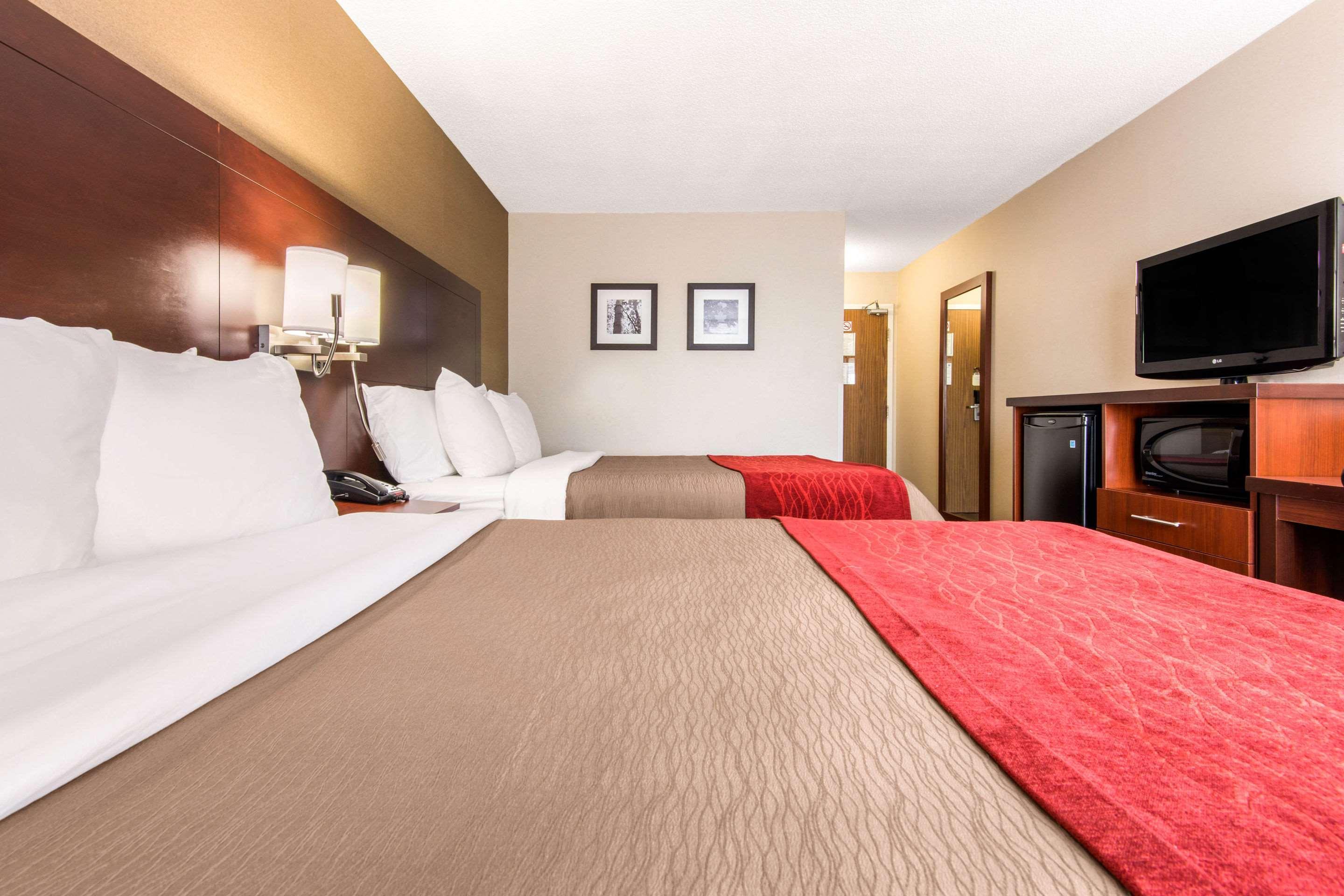 Comfort Inn Airport West Mississauga Extérieur photo